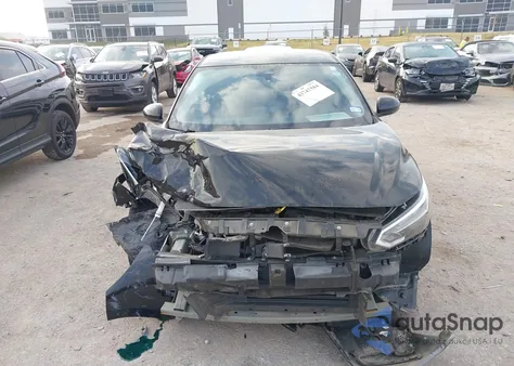 2021 Nissan Sentra Sr Xtronic Cvt z USA, uszkodzony, nr VIN 3N1AB8DV1MY238392